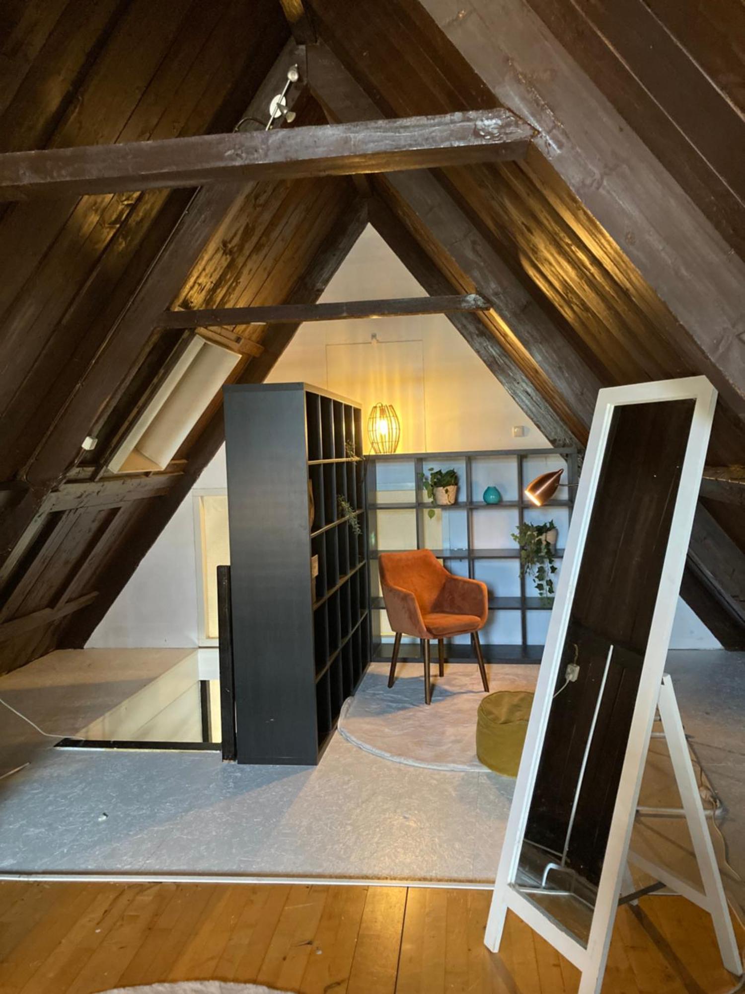 Elegant Appartement In Pakhuis Friesland Centrum Leeuwarden Camera foto
